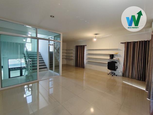 ขาย Home Office หลังมุมติดถนน โซนวงแหวนรามอินทรา ข้างบ้านเทคอนกรีตลงเสาเข็ม พร้อมต่อเติมเป็นโกดังเก็บของ 7