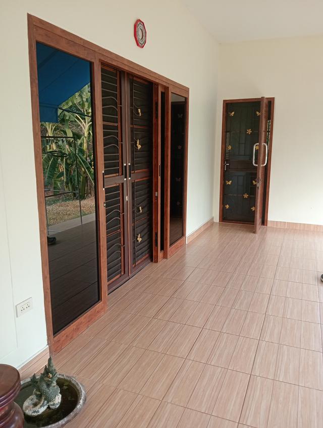 บ้านพร้อมที่ดินโฉนดครุฑแดงพร้อมสวนผลไม้ จำนวน 4ไร่ 4