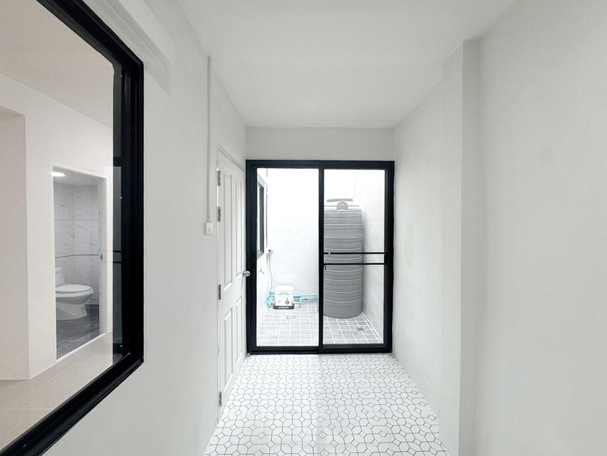 หมู่บ้านพฤกษา 67 ลำลูกกาคลอง2 ถ.เสมาฟ้าคราม ต.คูคต อ.ลำลูกกา จ.ปทุมธานี 11