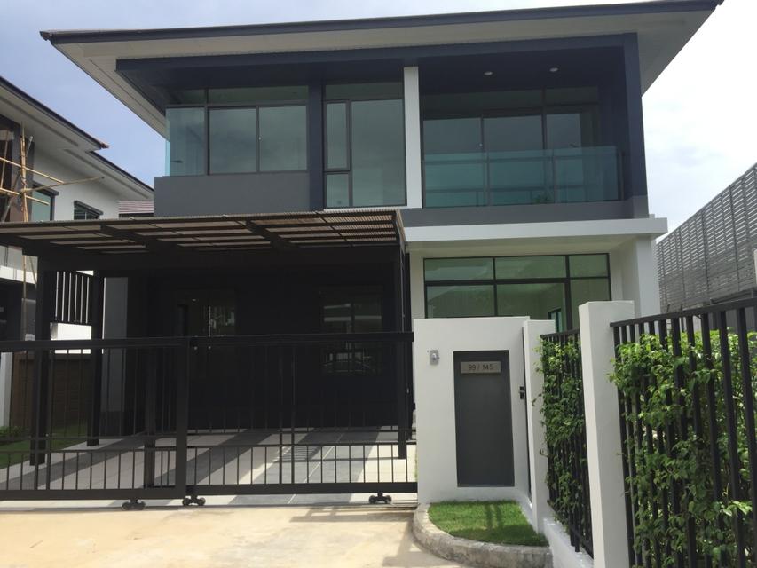 NEW HOUSE FOR RENT SETHASIRI KRUNGTHEP KREETHA 190 Sqm. 75 SqWa, 4 bedroom, 3 bathroom near Suvarnabhumi International Airport,Brighton College 6