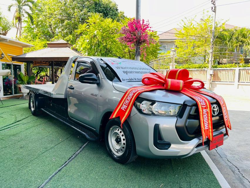 🏗️ รถสไลด์สายสร้างตัว เครื่อง 2.8 แรงจัด สภาพป้ายแดง! 🏗️ TOYOTA REVO 2.8 ENTRY ปี 2023 ไมล์แท้แค่ 14,xxx กม. พร้อมทำเงินทันที! รูปย่อยที่ 2