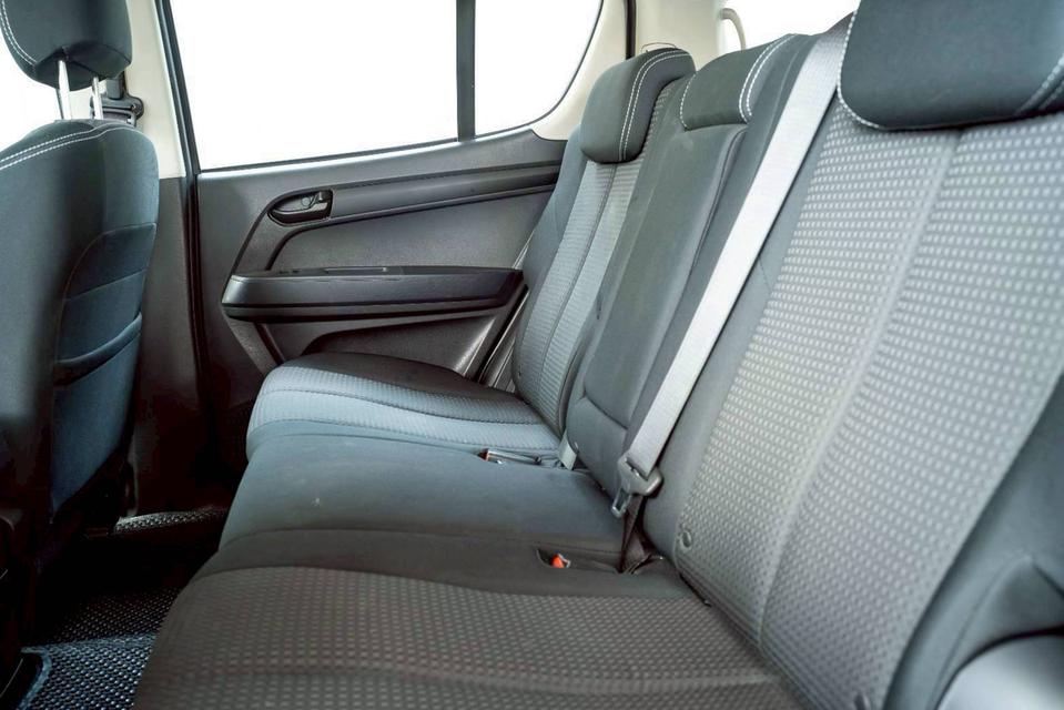 ISUZU MU-X, 1.9 (CD) ปี 2020 เกียร์AT สีเทาโฉม ปี13-20 รูปที่ 12