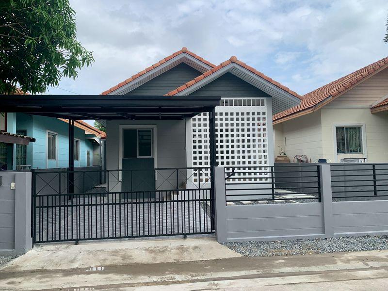 ขาย : บ้านเดี่ยว 1 ชั้น , เนื้อที่ 38.2 ตรว.  หมู่บ้านวัฒนา ถนนร่วมพัฒนา แขวงลำต้อยติ่ง เขตหนองจอก จังหวัดกรุงเทพมหานคร 