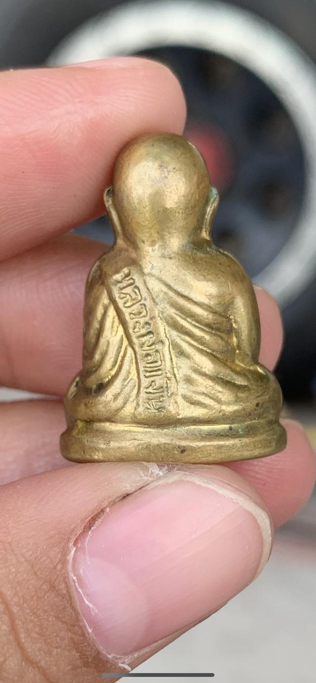 รูปหล่อหลวงพ่อเงินวัดบางคลาน ปี15 เนื้อทองเหลือ 3