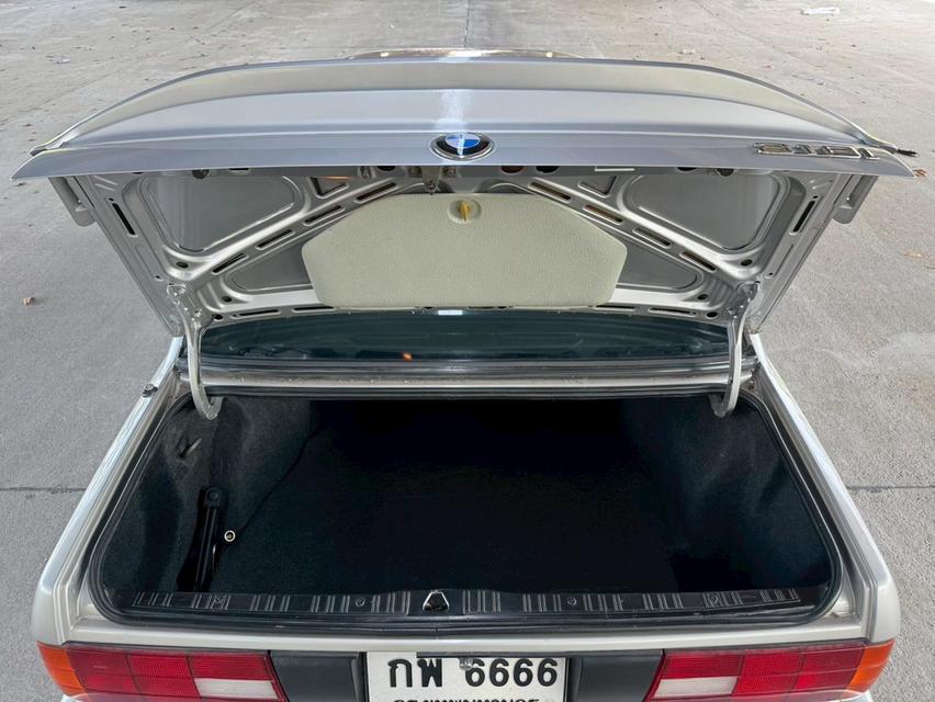 1990 BMW 318i 1.8 E30 MT 2 ประตู  เกียร์ธรรมดา พร้อมใช้งาน รูปที่ 18