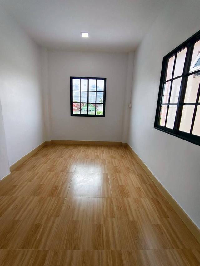 หมู่บ้านอมรทรัพย์ เลียบวารี 25 12