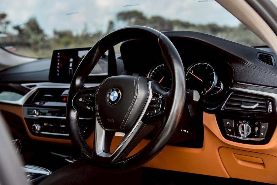 รหัสรถ CBL8870 BMW 520D 2.0 Sport [G30] AT 2018 6