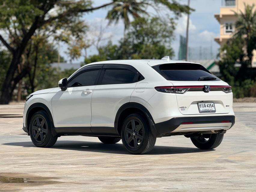 HONDA. HRV 1.5 e:HEV EL ปี 2022 เลขไมล์ 23,xxx km. สีขาว ออโต้