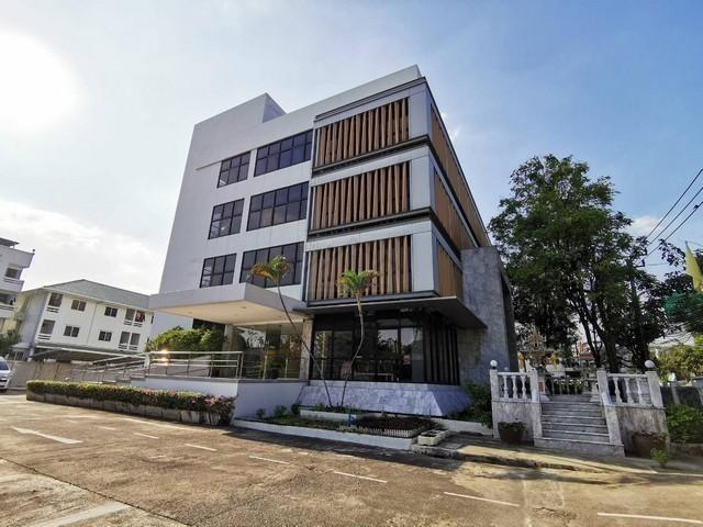 PB5441 ให้เช่า/เซ้ง อาคารสำนักงาน 4 ชั้น เนื้อที่ 1 ไร่กว่า ซอยรามคำแหง39 ใกล้รถไฟฟ้า ใกล้เลียบด่วน  1