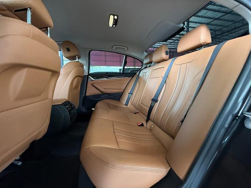Bmw 530e 2.0Elite hybrid ปี19 รูปที่ 16