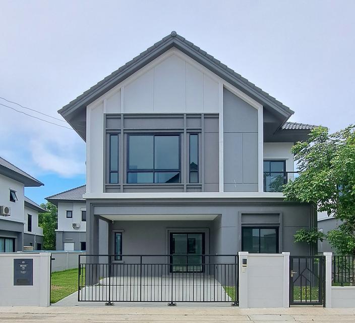 บ้านเดี่ยว ทำเลโซนหน้า ใกล้ Clubhouse ส่วนตัวสำหรับทุกคนในครอบครัว พร้อมห้องน้ำส่วนตัวทุกห้องนอน 1