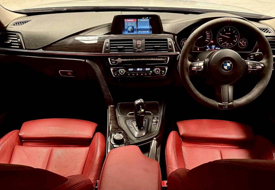BMW 320d Sport(F30) M sport ปี 2017 11