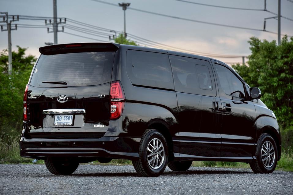 รหัสรถ CBL5581 Hyundai H-1 2.5 Deluxe (MY2018) AT 2018