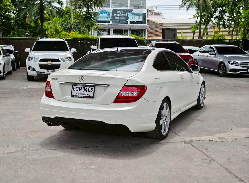 Mercedes Benz C180 Coupe W204 ปี 2011