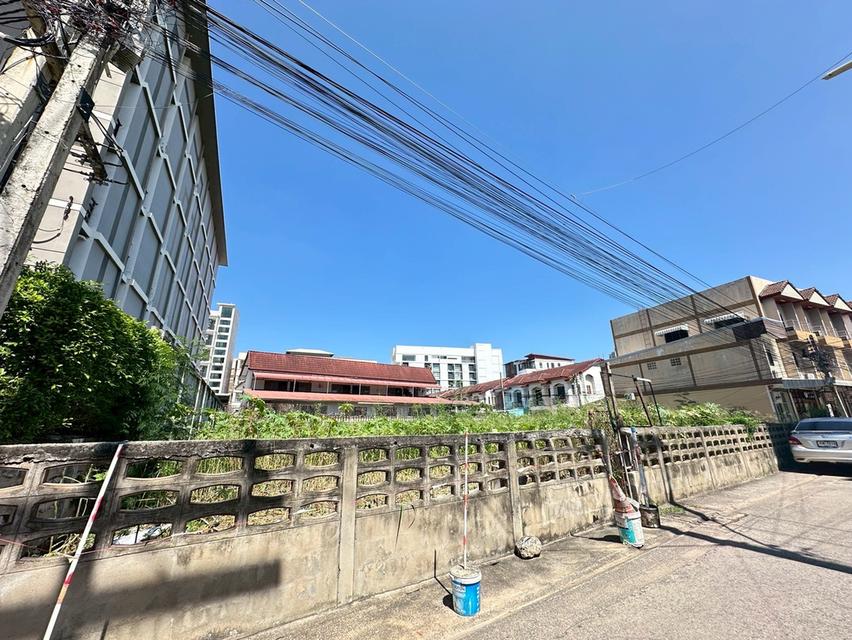 ขายด่วนที่ดิน ทำเลทอง กังสดาล 4