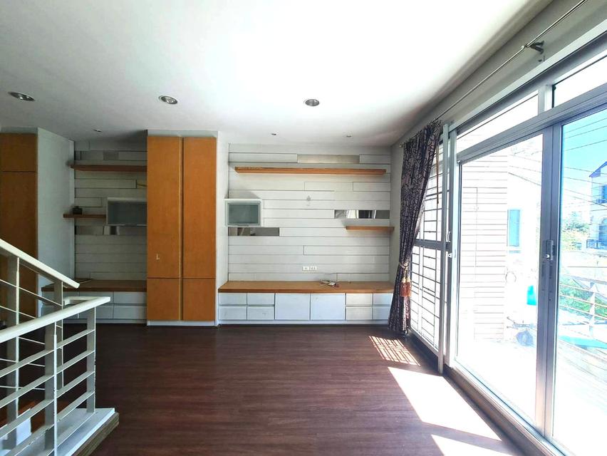 ขายบ้านกลางเมือง สวิสทาวน์ เกษตร–นวมินทร์ ทาวน์โฮม 3 ชั้น หลังใหญ่ หลังมุม รูปที่ 6