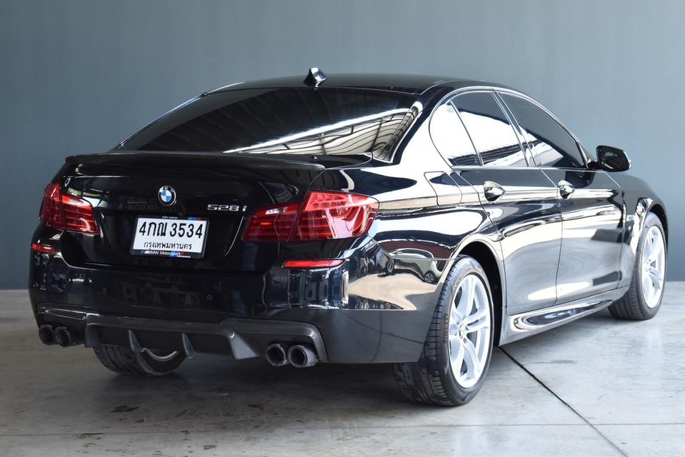 รหัสรถ BM3534 BMW 528i M-Sport Lci ปี 2015