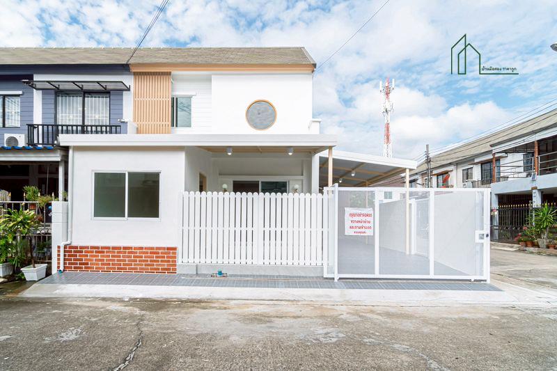 ทาวน์เฮาส์ หลังมุม พฤกษา 54 เฟส 3 บางใหญ่ รีโนเวทใหม่  1