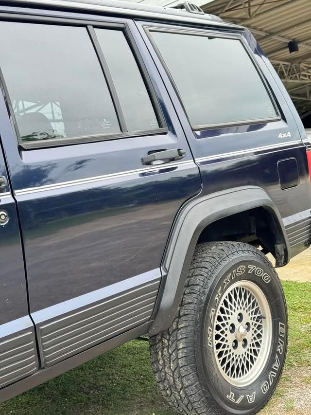 JEEP CHEROKEE 1995 11