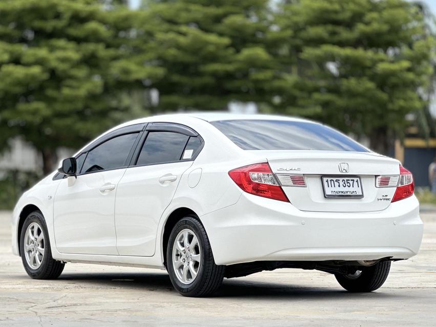 รหัสรถ PAT3571 Honda Civic FB 1.8S ปี 2013 สีขาว