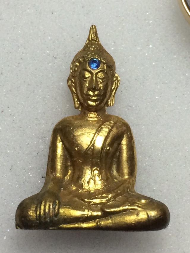 พระพุทธกะไหล่ทอง