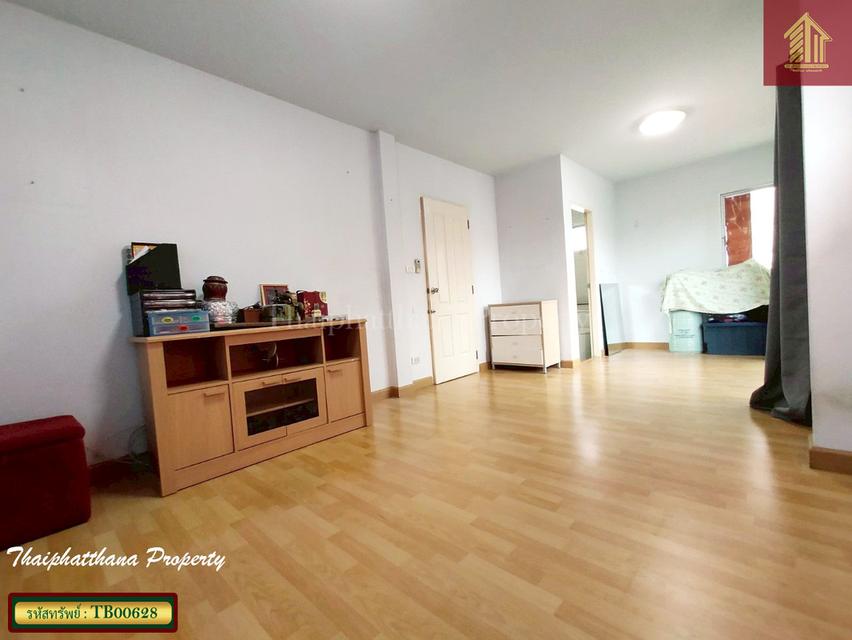 เอโทล มัลดีฟส์ ปาล์ม บางนา-วงแหวน 8