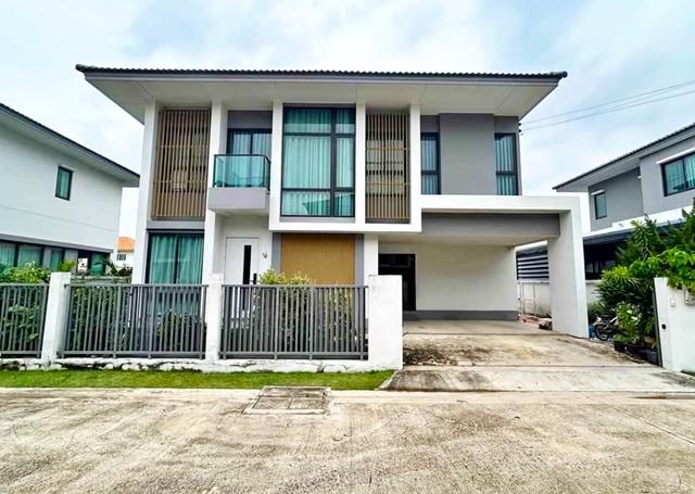 ม.กรุงเทพ รังสิต 3.2กม.4นอน รังสิต-คลอง2 บงกช31-35 MRT ม.กรุงเทพ 5.2 กม.บ้านเดี่ยวหรู 2 ชั้น จัดเต็มเฟอร์ 50ตร.วา.200ตร. 2