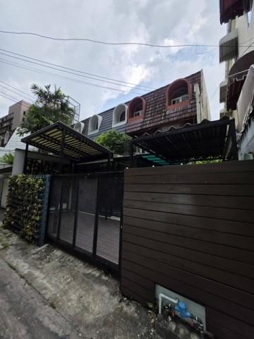 T26-628 ให้เช่า ทาวน์เฮ้าส์ - 36 ตารางวา ใกล้กับ ใกล้ BTS ช่องนนทรี 500 เมตร 1