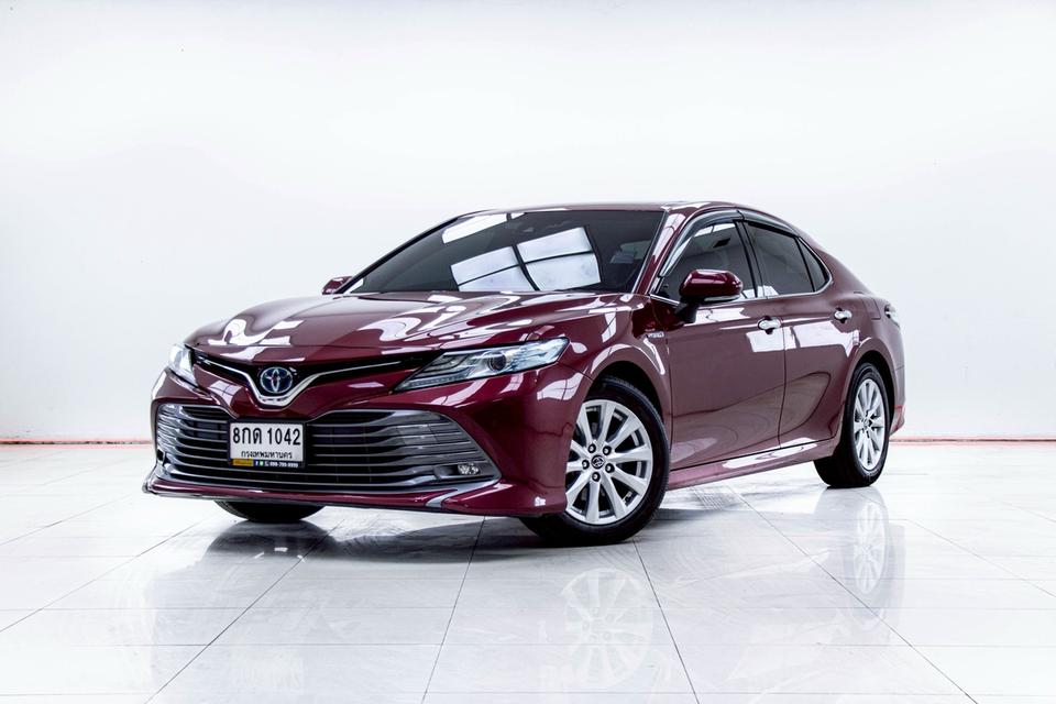 TOYOTA CAMRY 2.5 HV PREMIUM AT 2019āļāļĩāļāļēāļāļŦāļĢāļđ āđāļŪāļāļĢāļīāļ āļāļĢāļ°āļŦāļĒāļąāļ 23 km/L āđāļĄāļĨāđ 152,xxx