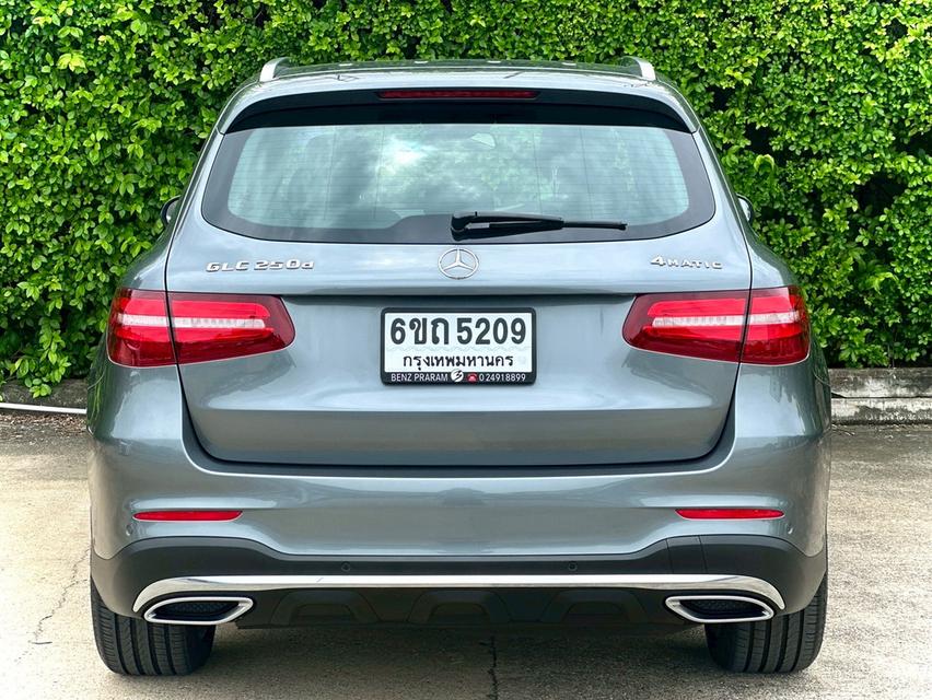 Mercedes Benz GLC250d 5