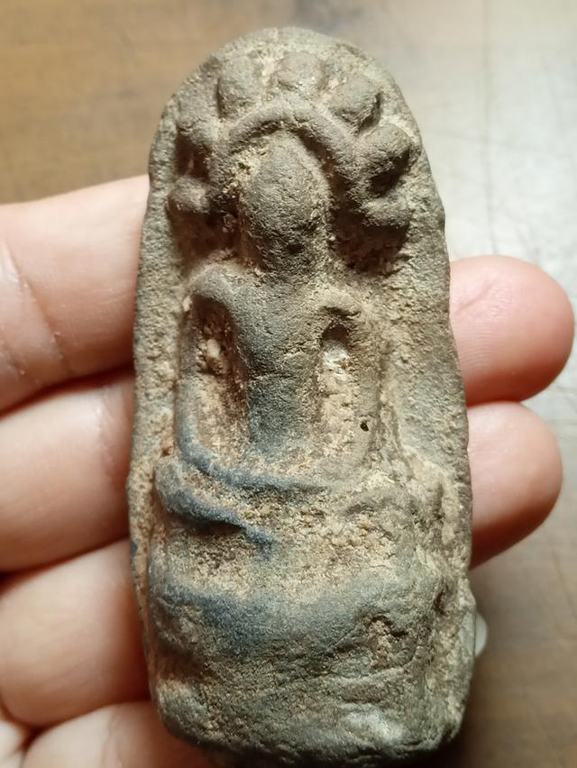 พระเนื้อดินกรุ มหาสารคาม 4