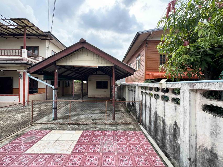 บ้านเดี่ยวสองชั้น 100 ตรว. ตามสภาพ ซ.รังสิต-นครนายก39 ปทุมธานี 18