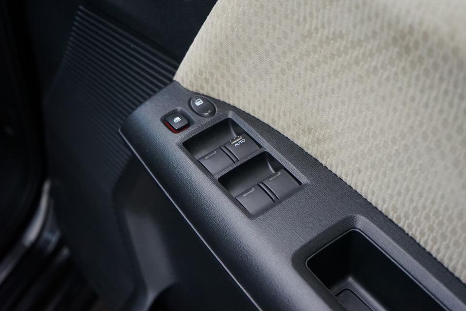 🚩HONDA FREED 1.5 EL ปี 2013 17