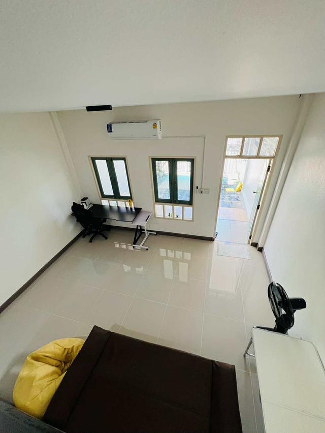 ทาวเฮ้าใกล้ทะเล เขากะโหลก ปราณบุรี 200 เมตร  15
