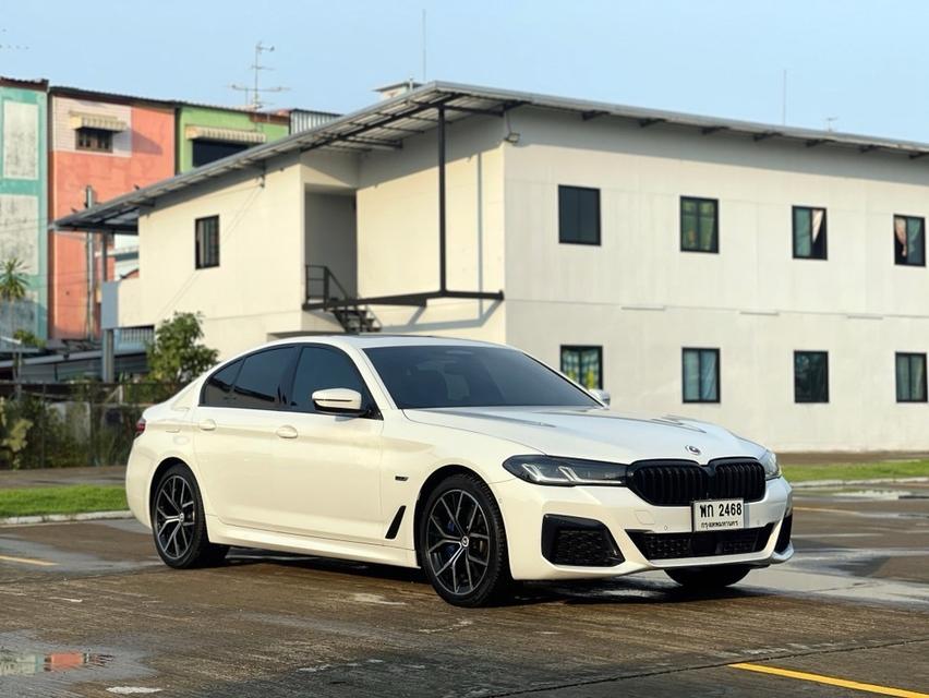 BMW 530e M Sport LCI (G30) 2022 จด 2023 รหัส NCT2468 1