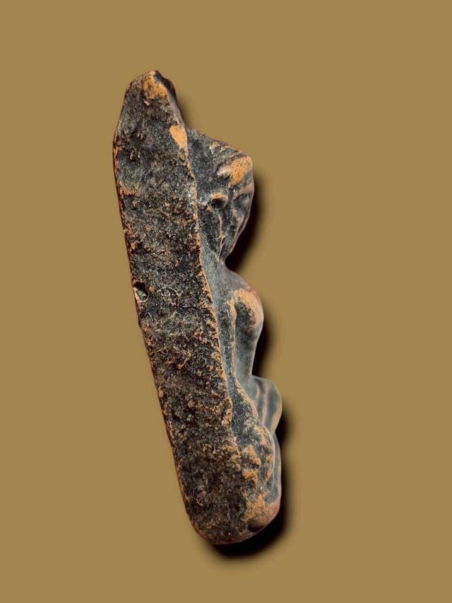 พระผงสุพรรณ เปิดเช่าบูชา รูปที่ 3