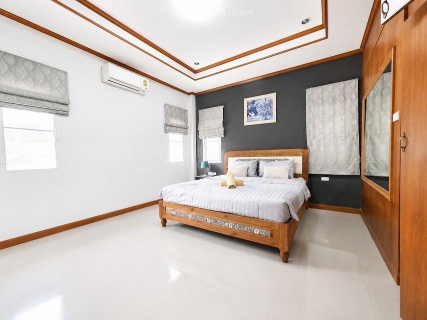 For Rent / For Sale — Large Private Pool Villa near Chak Ngaew Chinese Market and Phoenix Golf Course 200sqw 800sqm 5 bedrooms 5 bathrooms 12
