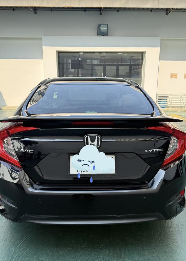 Honda Civic EL มือสอง ปี 2017 รูปที่ 2