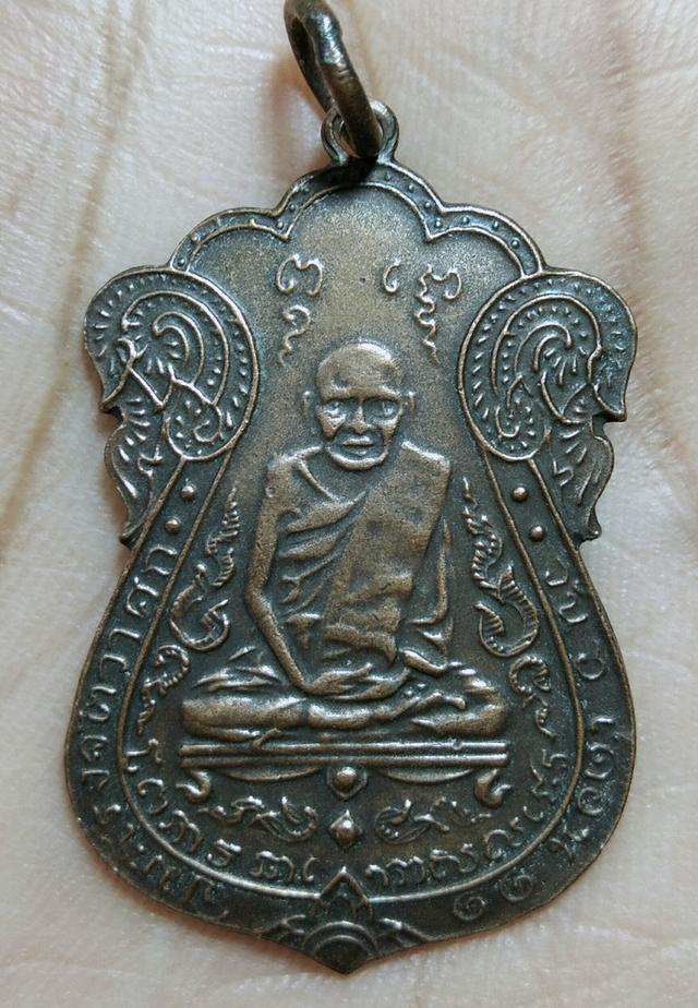 พระเก่าๆ ที่ ปู่ ย่า ตา ยาย เคยสะสมใว้ ให้เช่าค่ะ