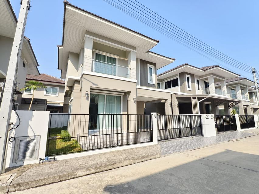 ขายบ้านใหม่ พร้อมเฟอร์นิเจอร์ 3.89 ล้านบาท บ้านในโครงการ ต้นเปา สันกำแพง เชียงใหม่ ใกล้เมืองเชียงใหม่ 3