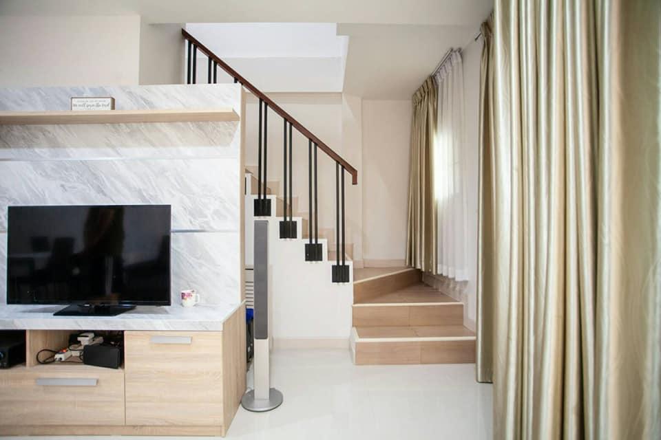 🏡✨ ให้เช่าทาวน์เฮ้าส์ 2 ชั้นย่านเศรษฐกิจ เฟอร์ครบ พร้อมอยู่ เดินทางสะดวก ใกล้ตลาด 4