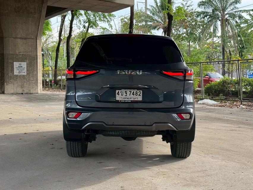 Isuzu Mu-X 1.9 Ultimate 6