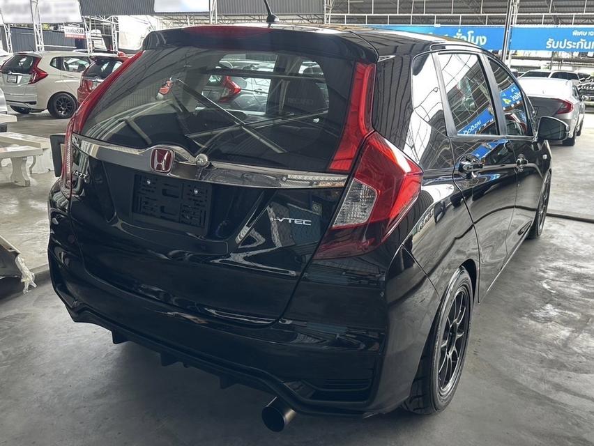 Honda Jazz GK 1.5 MT TURBO 2016 รูปย่อยที่ 4