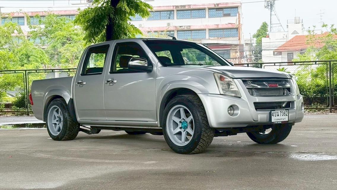 Isuzu D-MAX Double Cab 3.0 AT ปี 2011