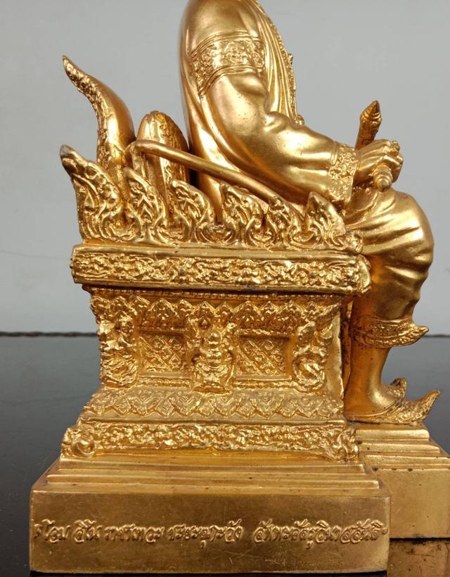 593.พระบรมรูปหล่อสมเด็จพระเจ้าตากสินมหาราช ทรงประทับนั่งบัลลังก์ รูปที่ 11