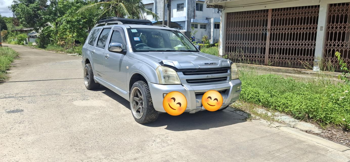 ขายรถยนต์ Isuzu d-max Adventure เกียร์ออโต้