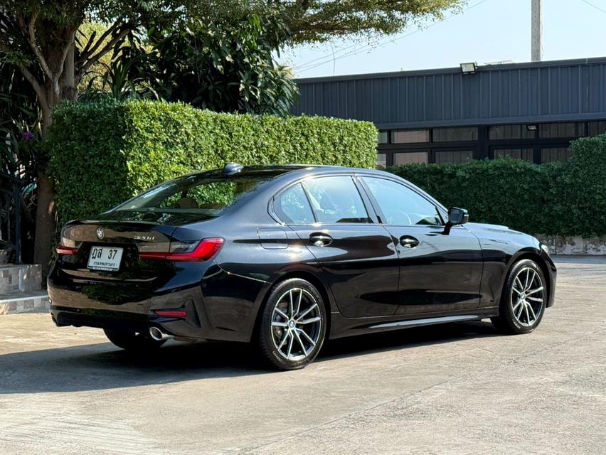 2020 BMW 320D G20 รถมือเดียวออกป้ายแดง  รถออกศูนย์BMW THAILAND รถวิ่งน้อย รถไม่เคยมีอุบัติเหตุครับ รูปที่ 3