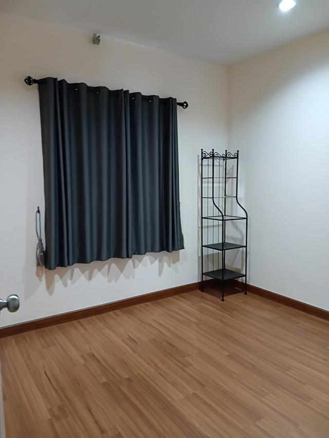 ให้เช่าทาวเฮ้าส์ ไอลีฟทาวน์ พระราม 2 กม 18 4