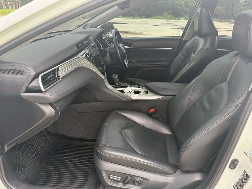 Toyota Camry 2.5 Hybrid Premium luxury top 2018  11