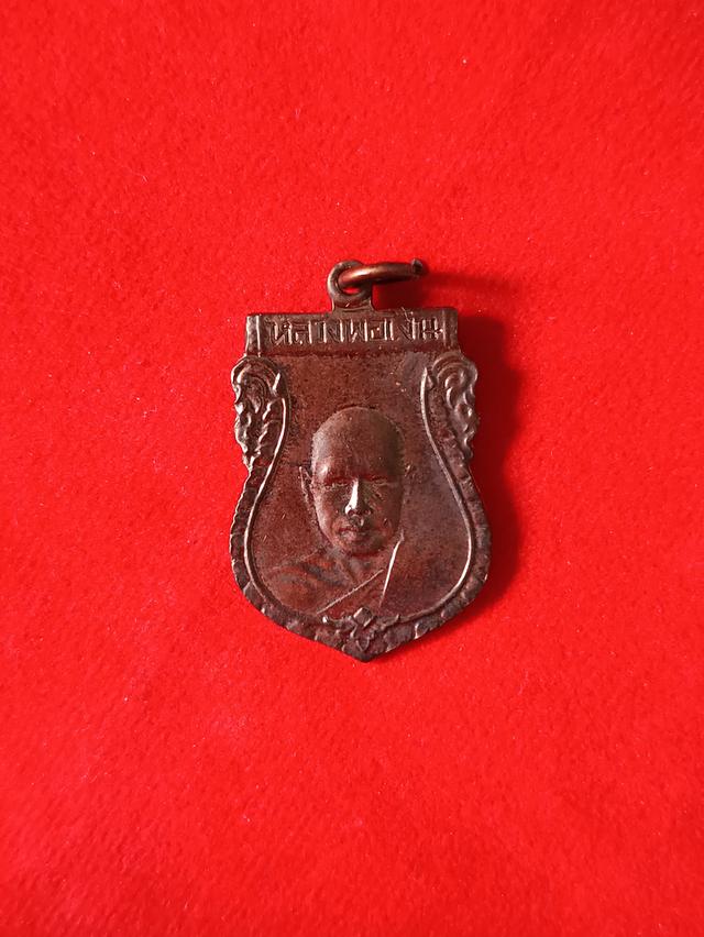 หลวงพ่อเงิน วัดดอนยายหอม